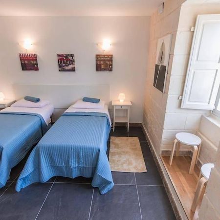 Central Valletta House Il Furjana Bagian luar foto
